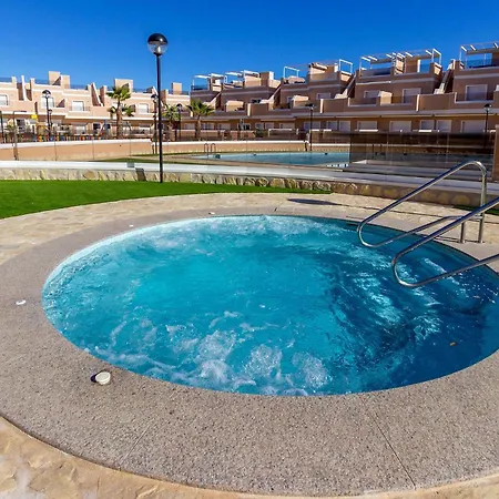 Vakantiehuis Prachtig In Torre de la Horadada
